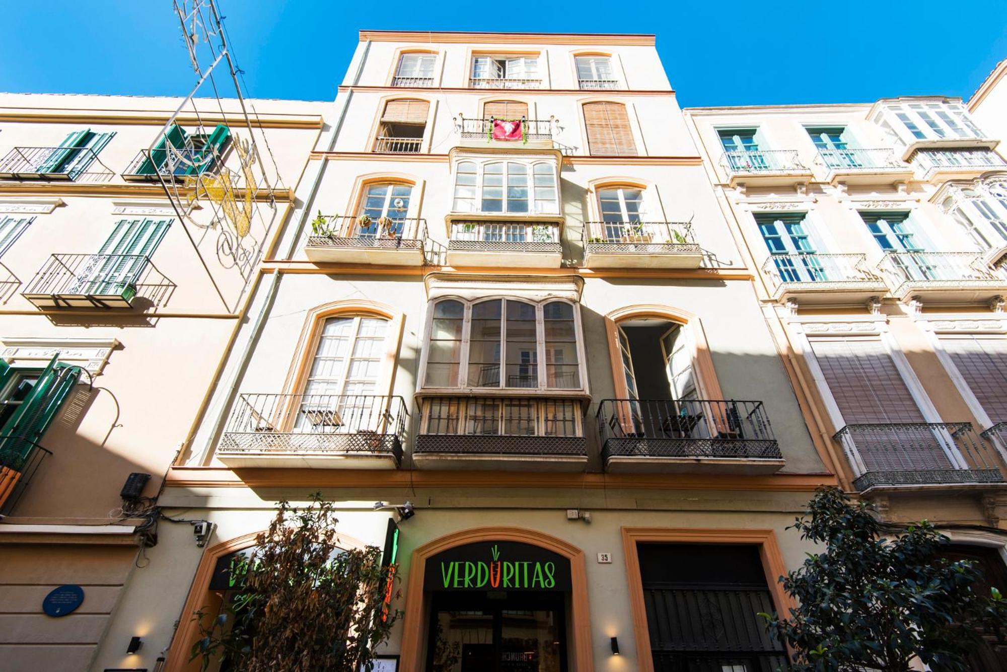 New For Couples Center Tour Malaga